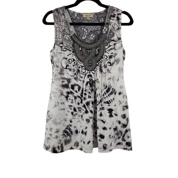 🏆127 One World Black and White Tank Top - Picture 1 of 6